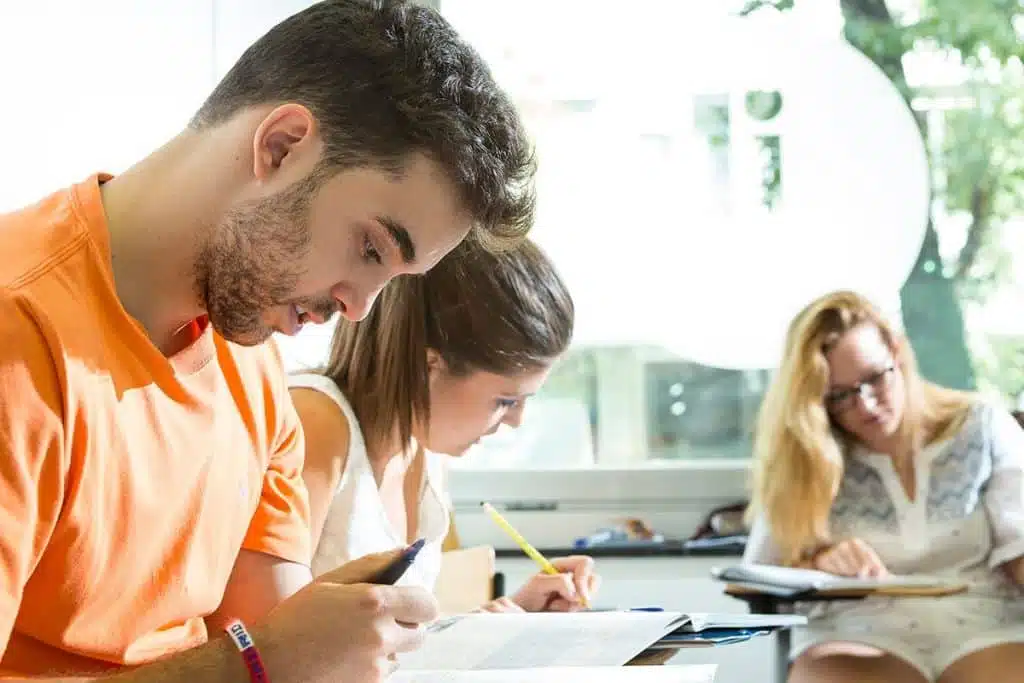 extensive english course